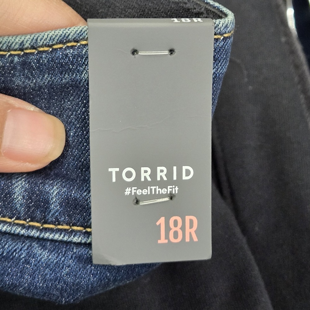 Torrid Women Jeans 18R Dark Blue Denim Wide-Leg 42585299 Bombshell Wide NWT - Picture 8 of 16